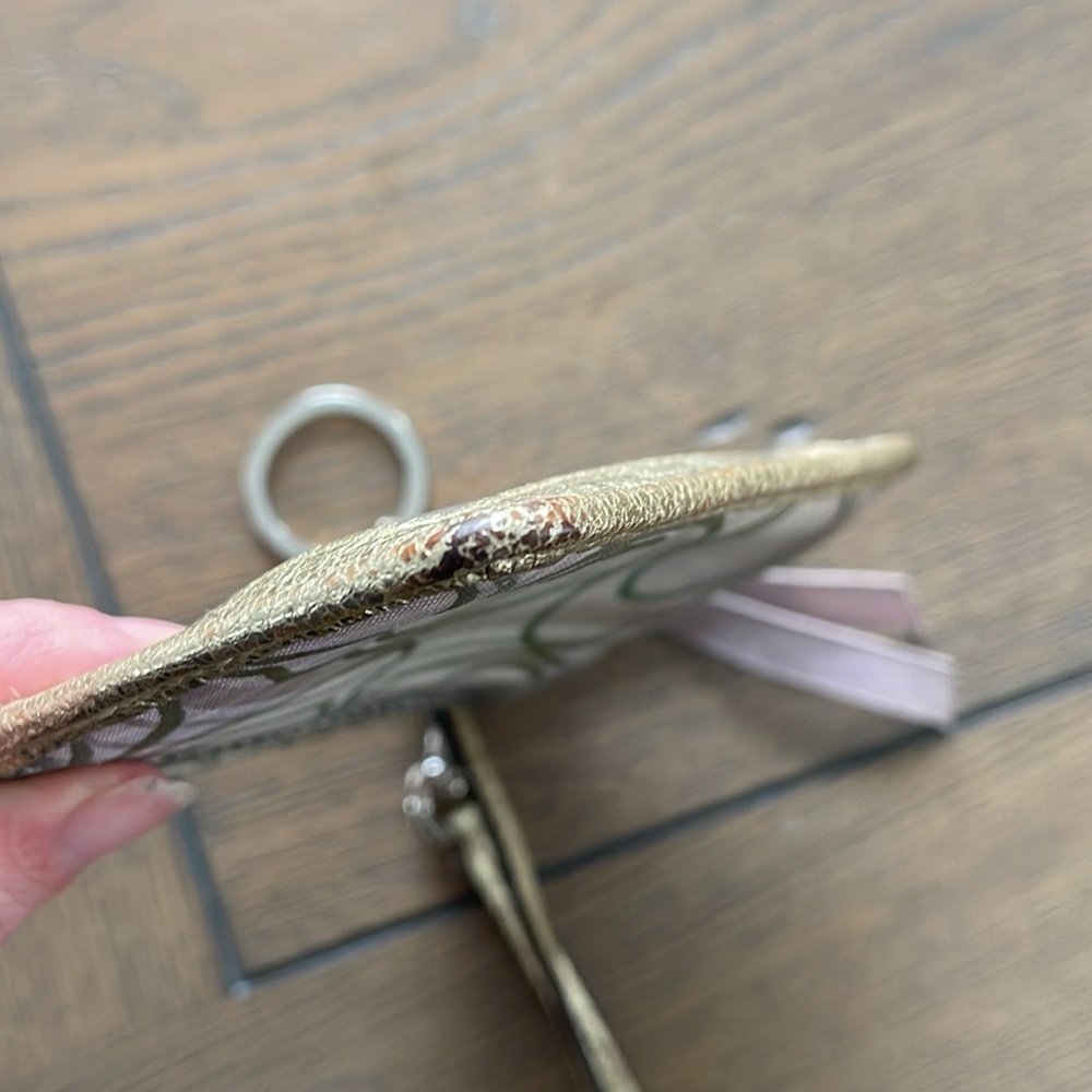 Coach | Key Chain Wallet - Picture 6 of 7
